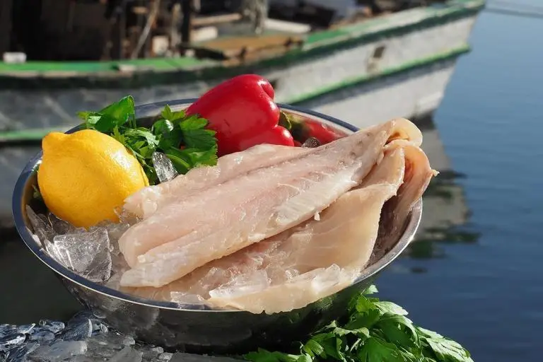 Product-photos-red-fish-01