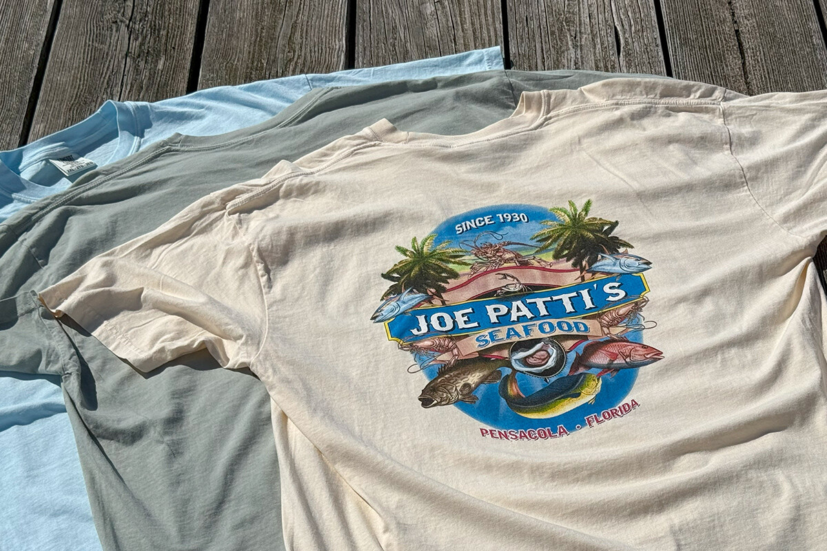 Product-photos-Gear-Tshirts_Joe-Pattis-Seafood-tan-03